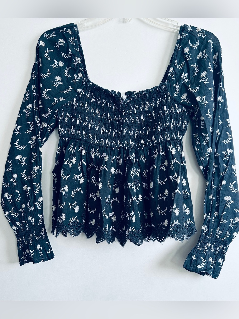American Eagle Outfitters Gray Floral Smocked Peasant Shirt